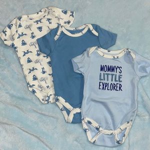 3pc blue bodysuits with foxes and saying